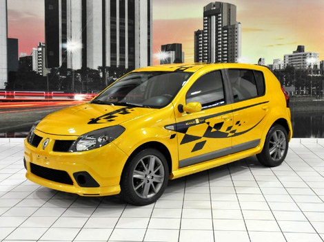 Renault Sandero F1, Renault Logan F1